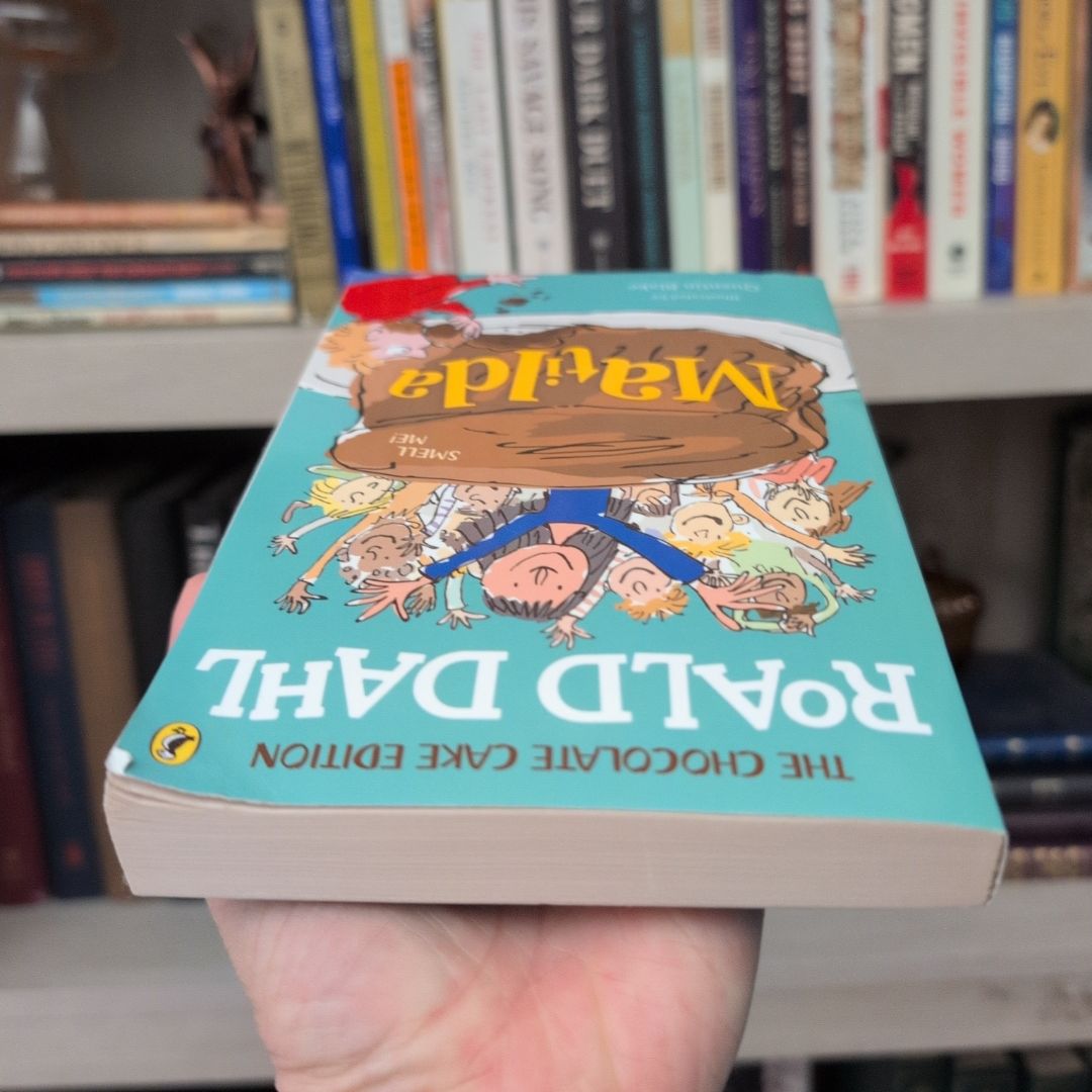 Matilda by Roald Dahl, Paperback | Pangobooks