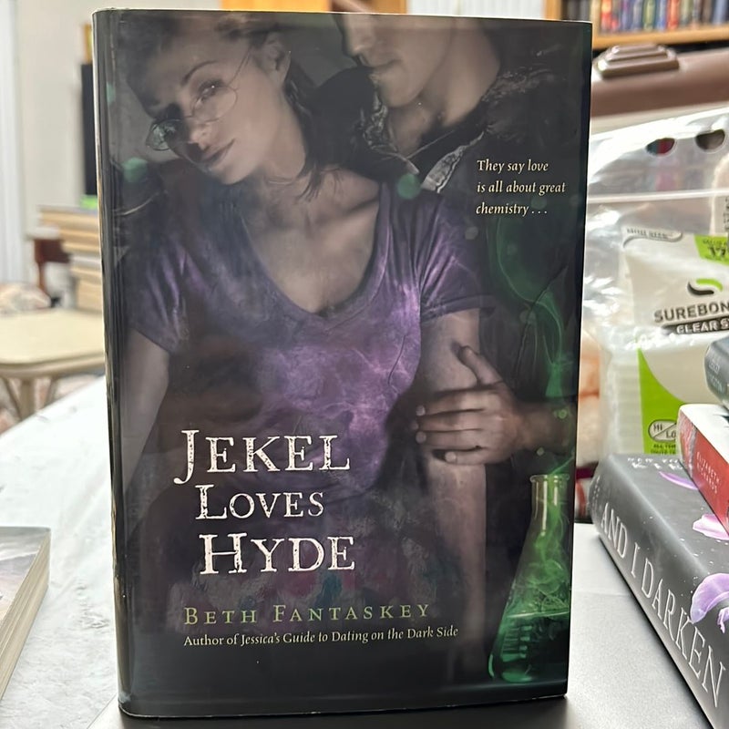 Jekel Loves Hyde