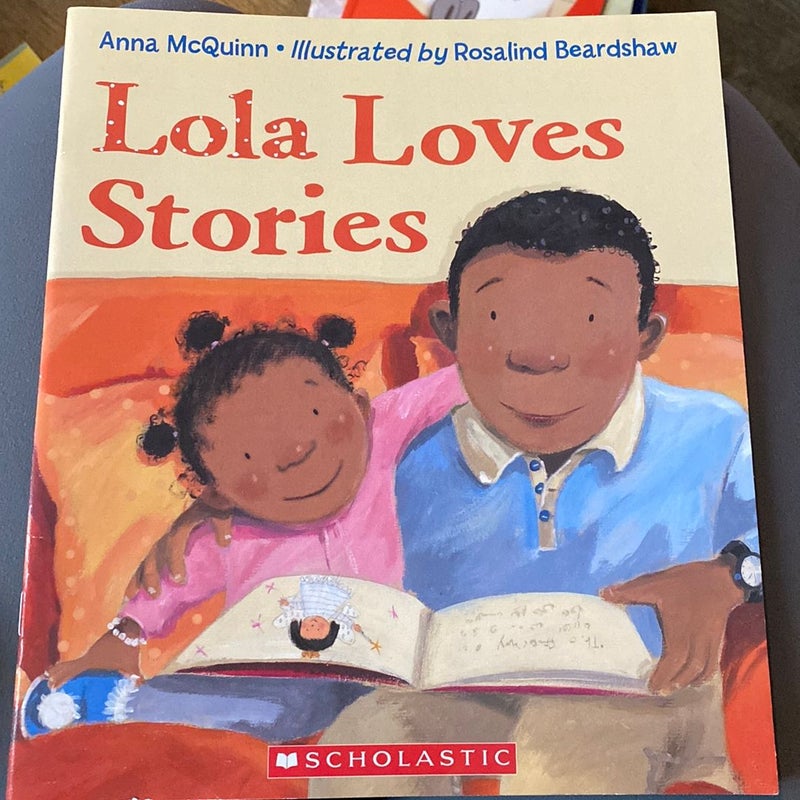 Lola Loves Stories