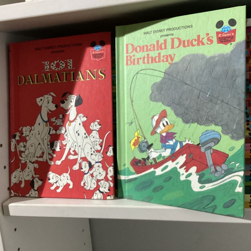 Wonderful World of Disney storybooks, 79 stories & 2 yearbooks total, vibrant pictures