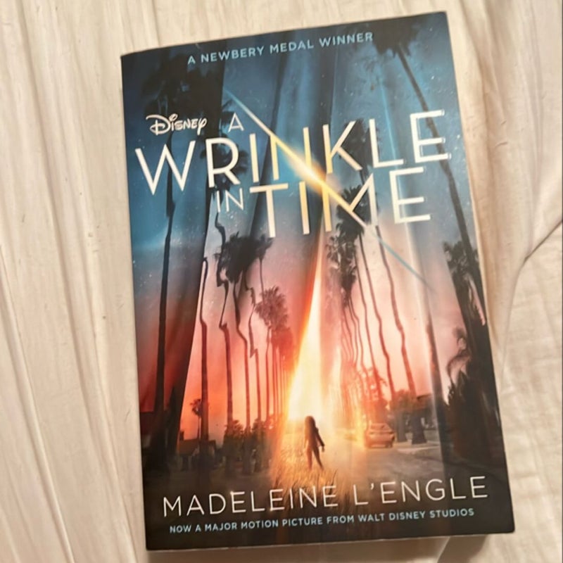 A Wrinkle in Time Movie Tie-In Edition