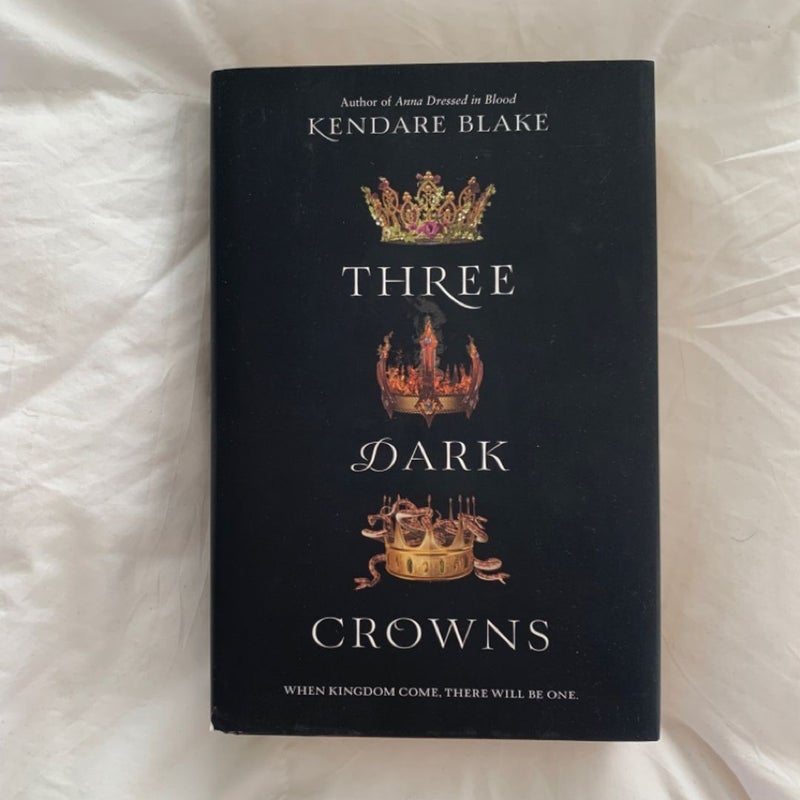 Three Dark Crowns