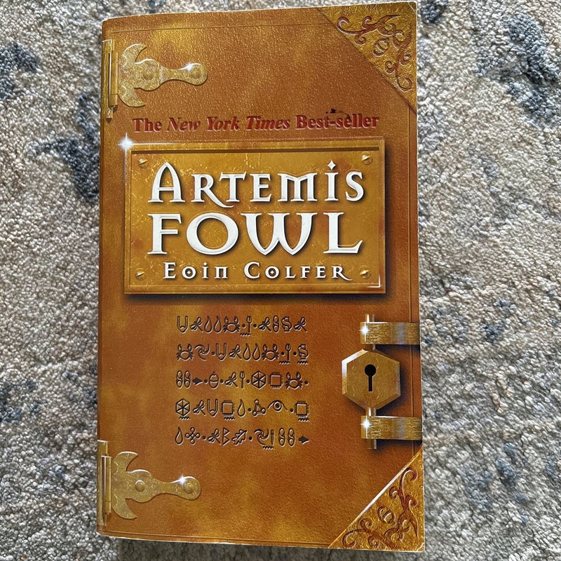 Artemis Fowl (Mass Market Edition)