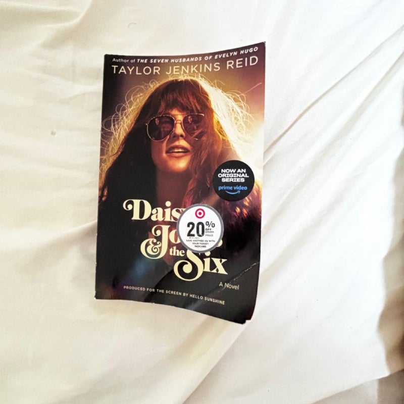 Daisy Jones and the Six 