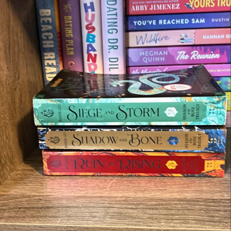 Shadow and Bone bundle