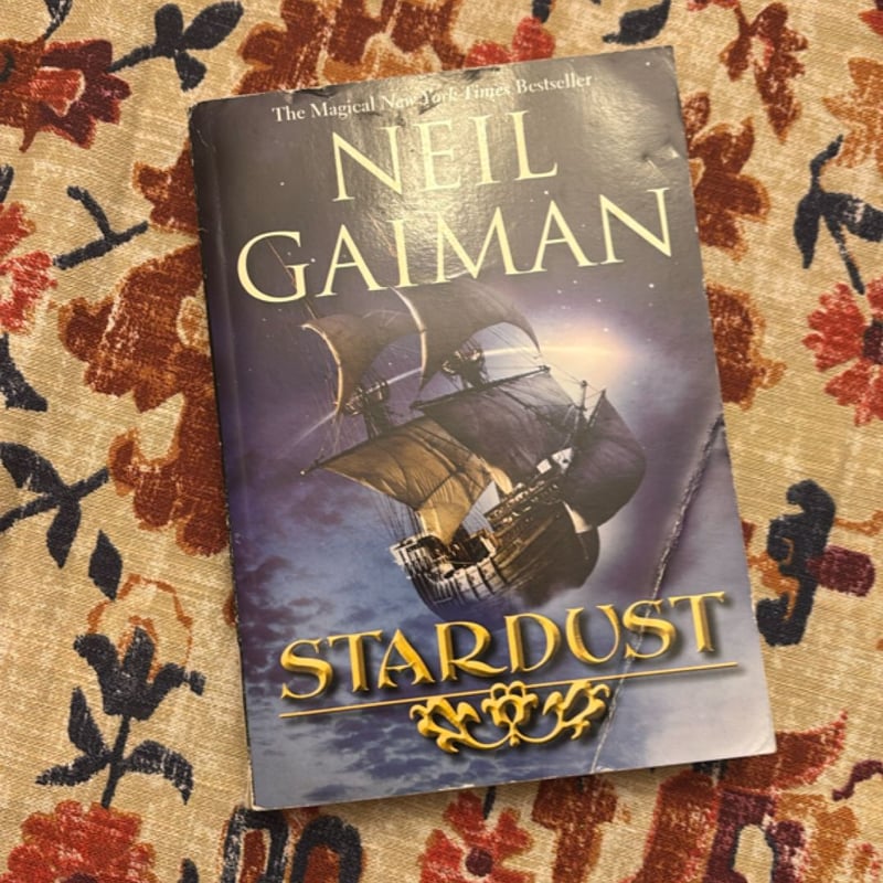 Stardust by Neil Gaiman, Paperback | Pangobooks