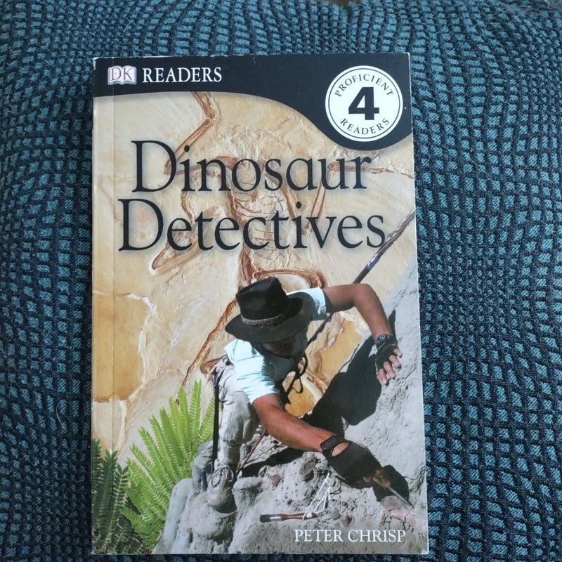 DK Readers L4: Dinosaur Detectives