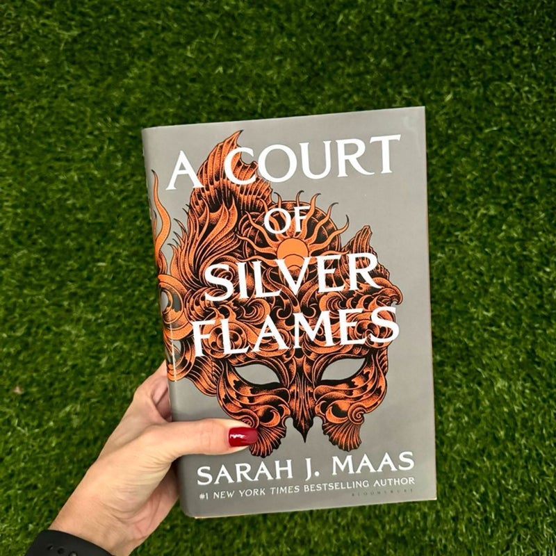 A Court of Silver Flames