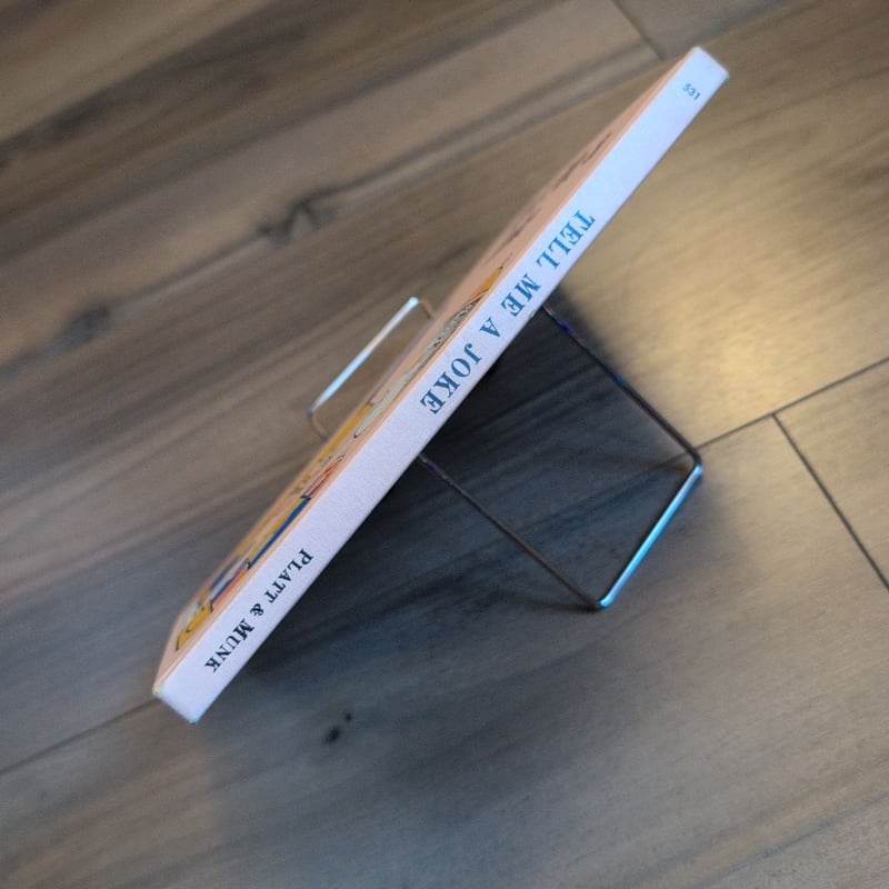 Tell Me a Joke (1966)