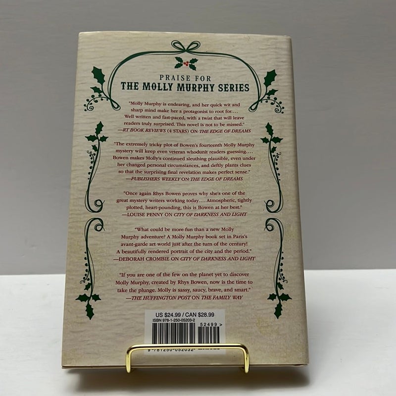Away in a Manger (Molly Murphy Mystery Series, Book 15)