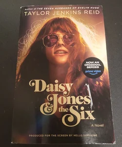 Daisy Jones and the Six (TV Tie-In Edition)