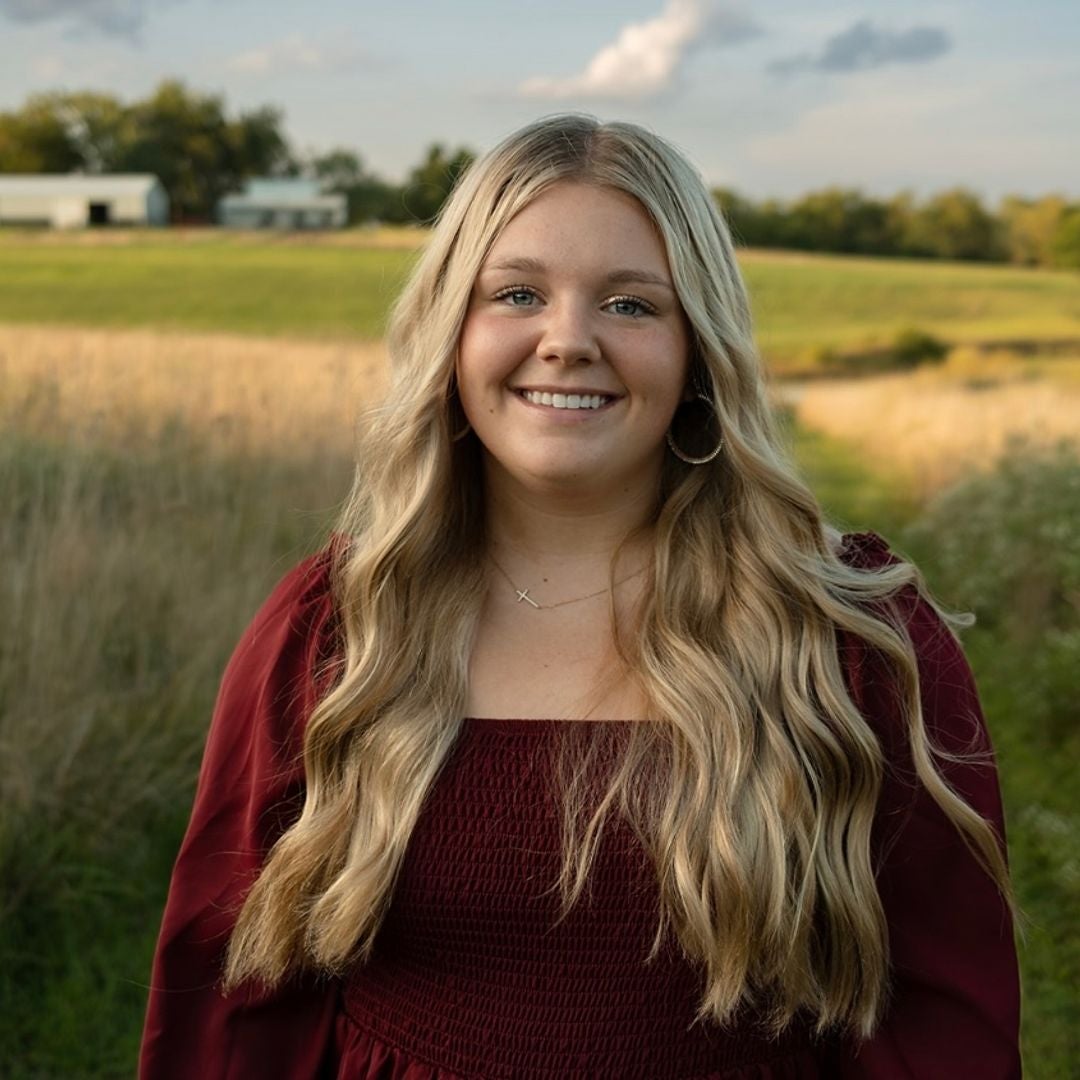Delaney Holdredge