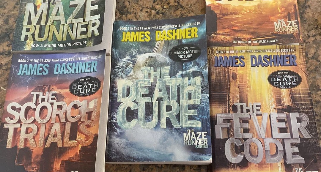 By James Dashner The Maze Runner Series (Maze Runner) (Slp)