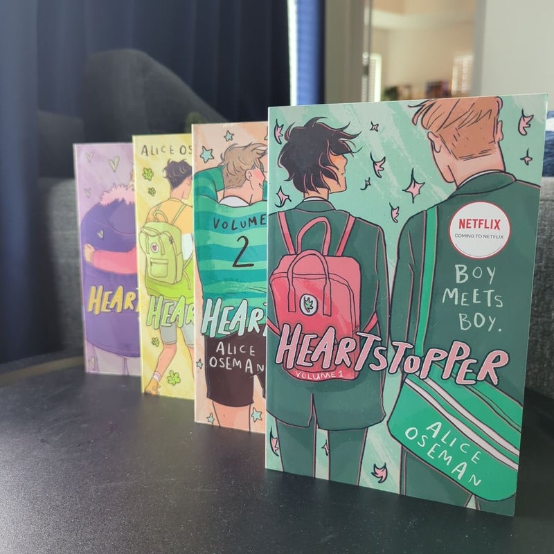 *BUNDLE* Heartstopper vol. 1, 2, 3, & 4 