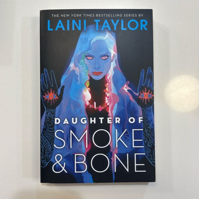 Daughter of Smoke and Bone