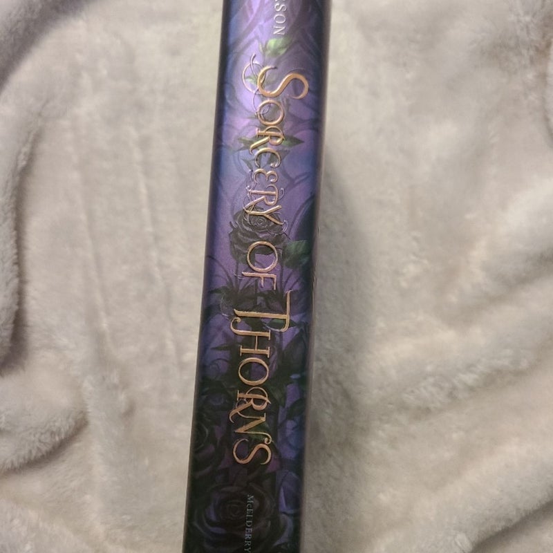 Sorcery of Thorns Owlcrate edition