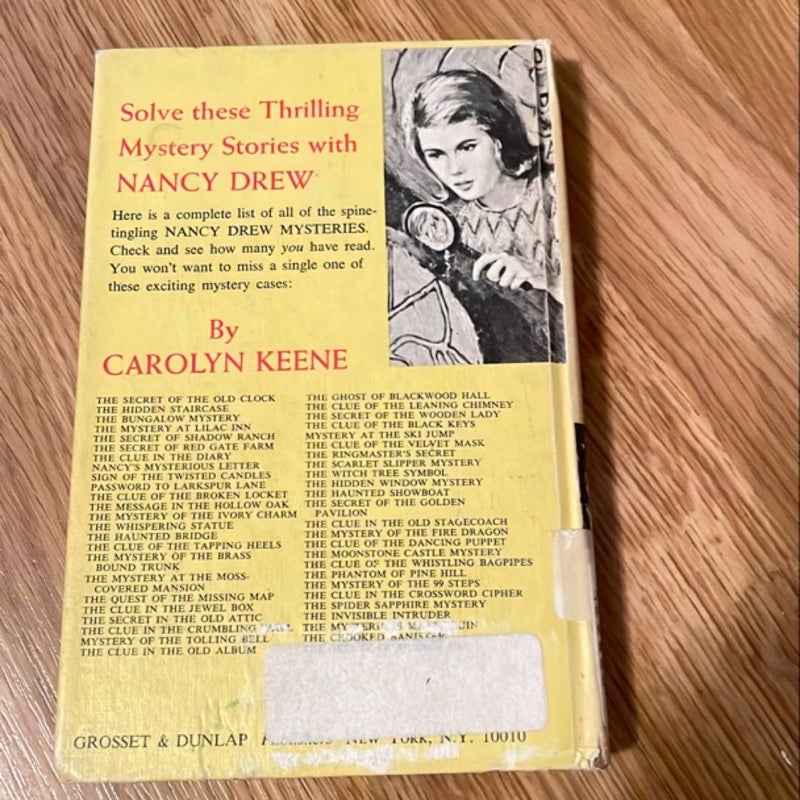 Nancy Drew 09: the Sign of the Twisted Candles