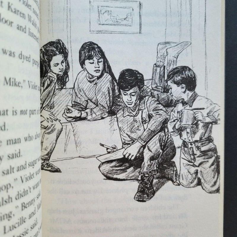 THE BOXCAR CHILDREN LOT OF 10 VINTAGE BOOKS GERTRUDE CHANDLER WARNER & SPEC. ED.