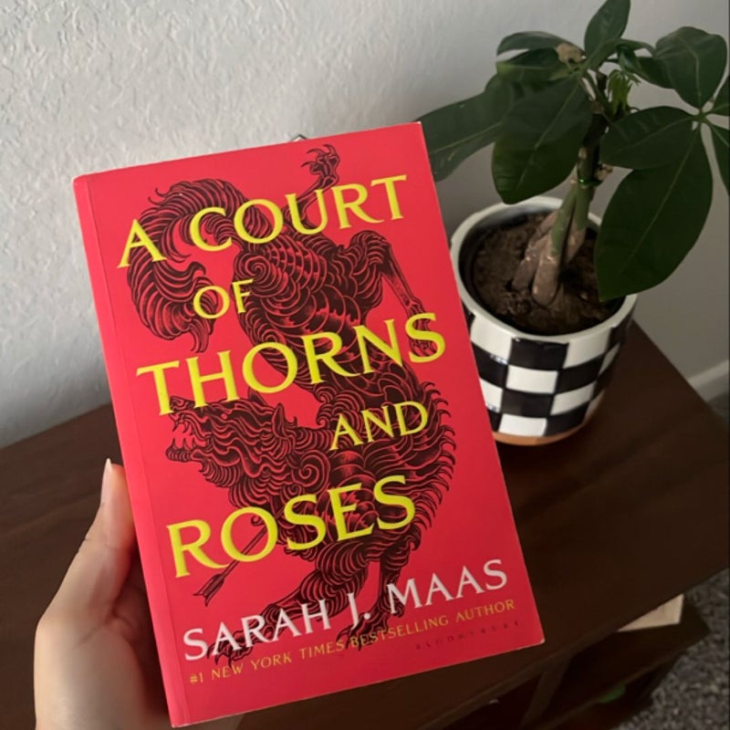 A Court of Thorns and Roses