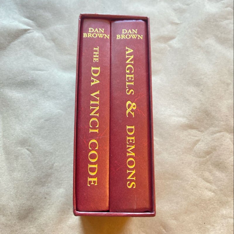 The Da Vinci Code & Angels & Demons faux leather box set