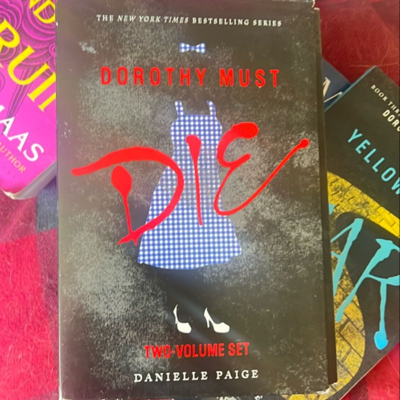 Dorothy Must Die 2-Book Box Set