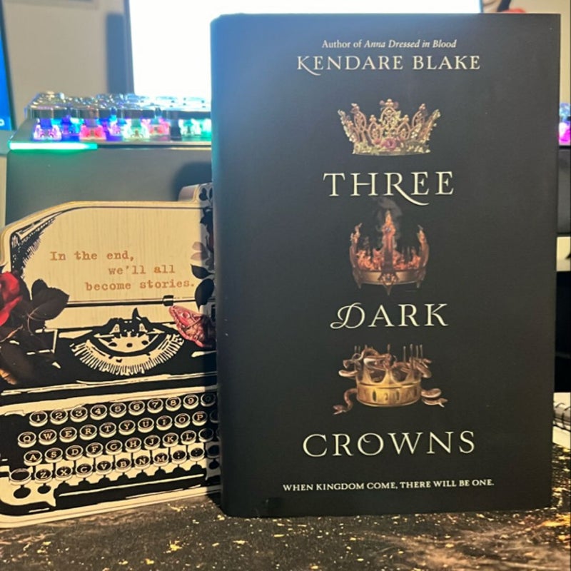 Three Dark Crowns - Owlcrate Edition