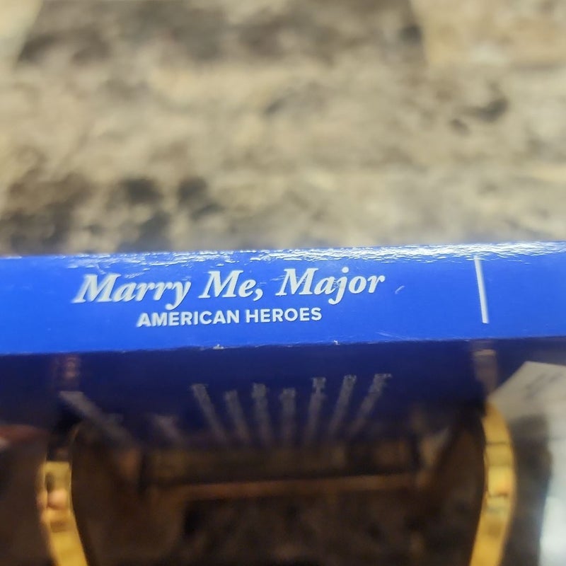 Marry Me, Major