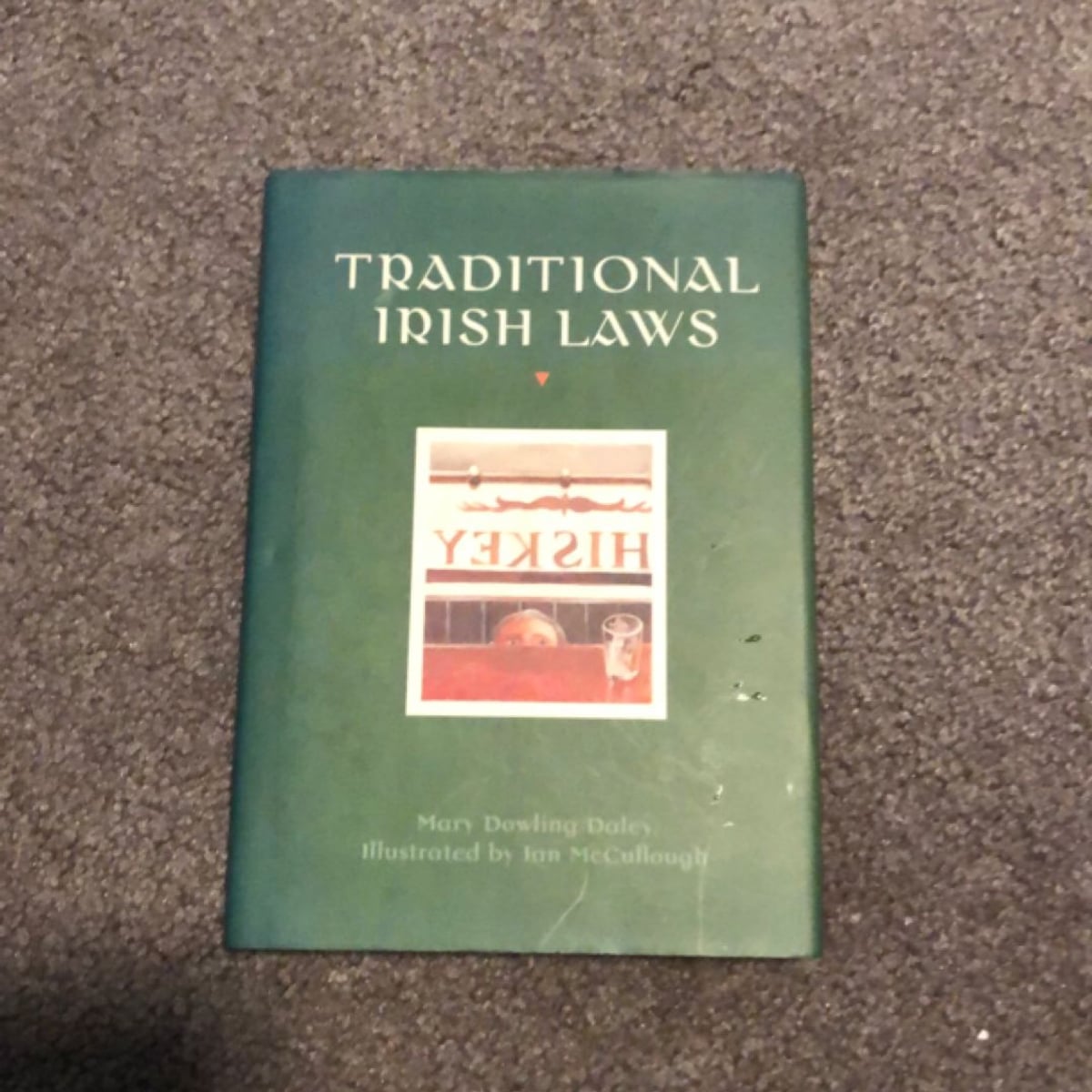 Traditional Irish Laws by Appletree Press