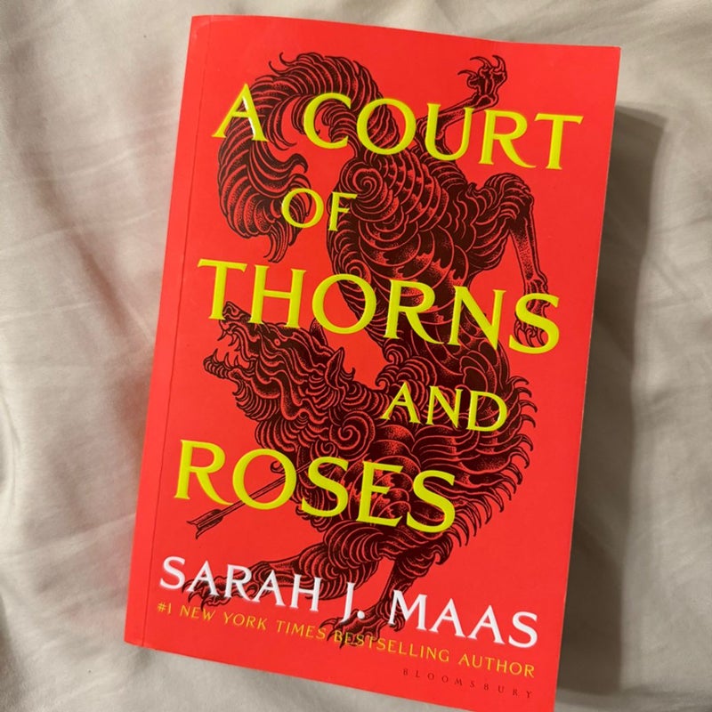 A Court of Thorns and Roses 