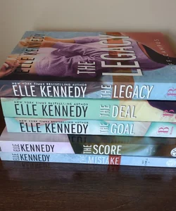 Off-Campus series Elle Kennedy 