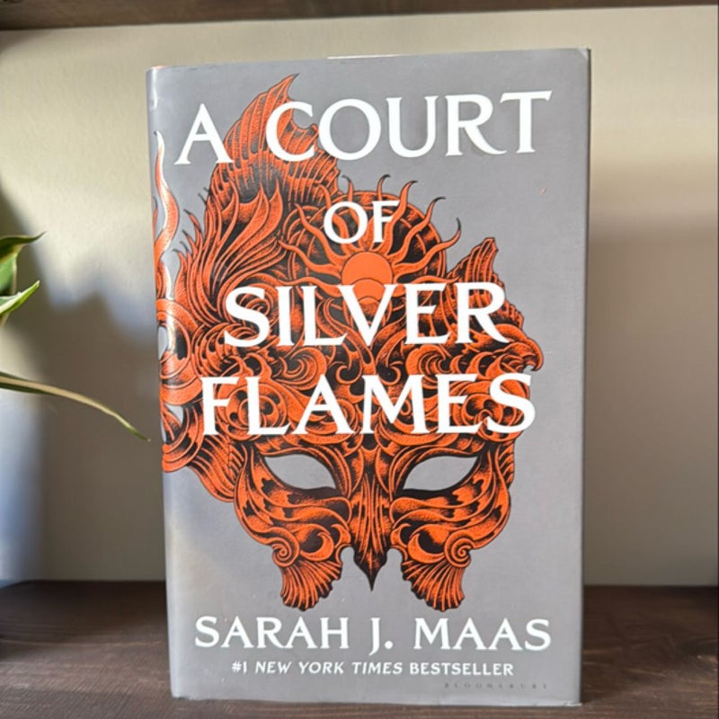 A Court of Silver Flames