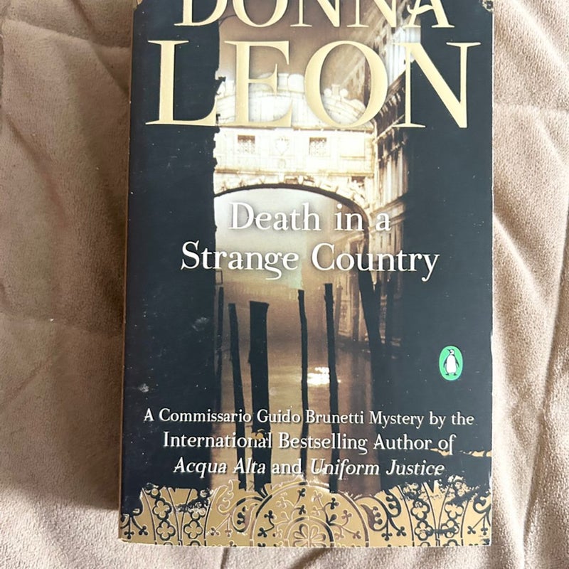 Death in a Strange Country 3161