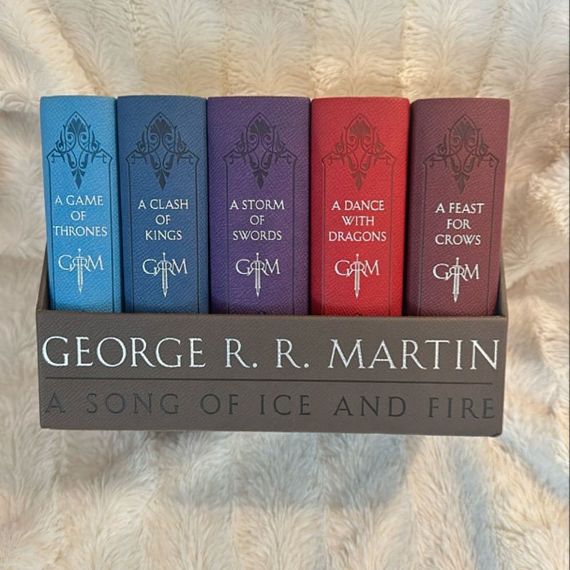 Game of Thrones 5 book set - leather-cloth bound 