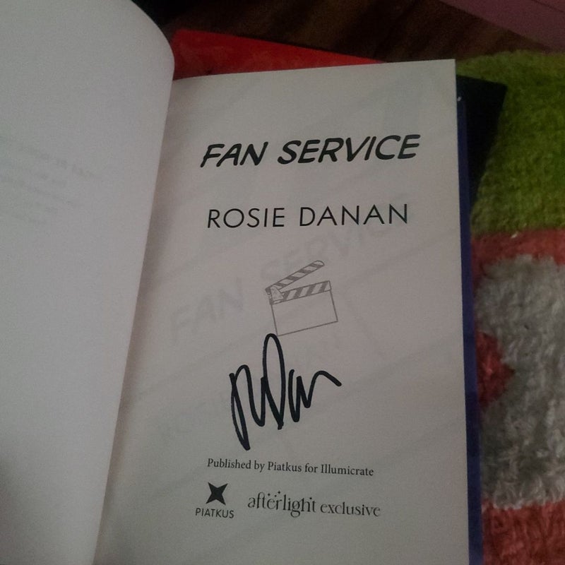 Fan Service (Afterlight exclusive)