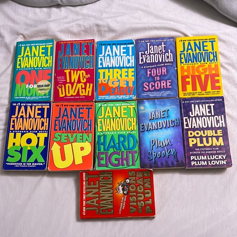 Stephanie plum series 1-8 and between the plums 