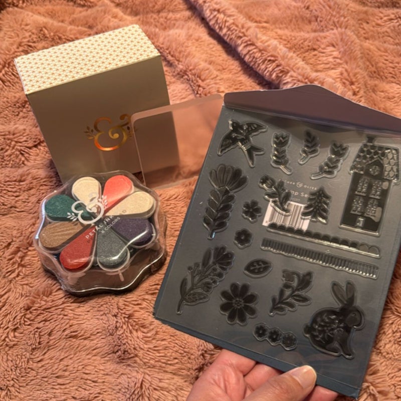 Acrylic Stamps & Ink Pad - Archer & Olive