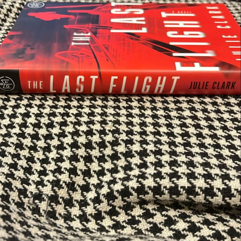 The Last Flight *like new, BOTM