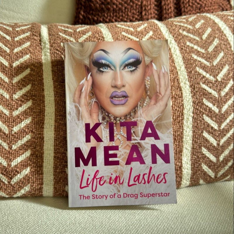 Life in Lashes: the Story of a Drag Superstar