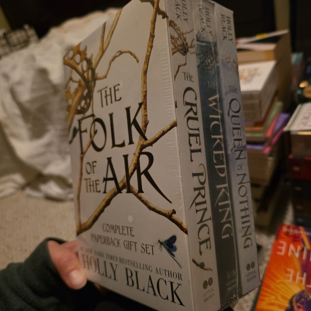 The Folk of the Air Complete Paperback Gift Set