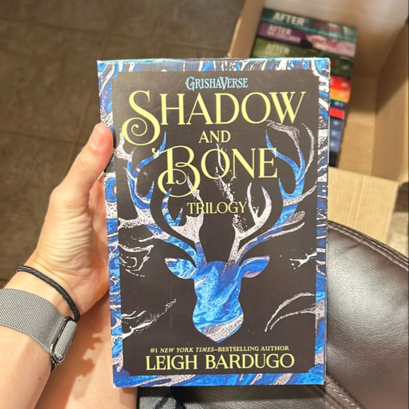 The Shadow and Bone Trilogy Boxed Set