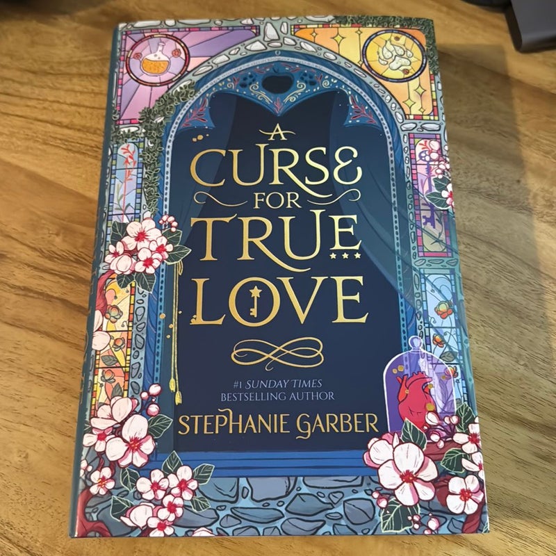 A Curse for True Love (Waterstones Hidden Cover Paw)