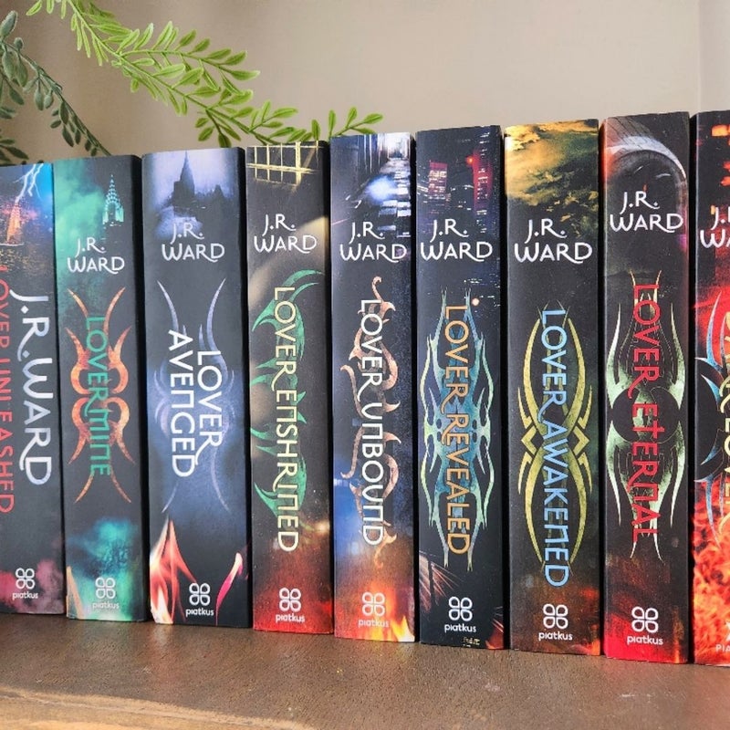 Black Dagger Brotherhood 1-10 (ISBN Dreaming edition)