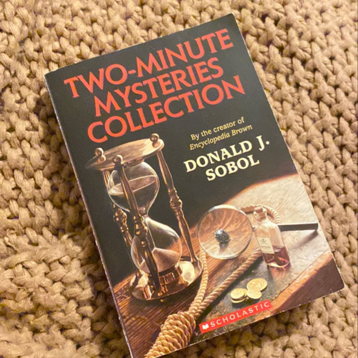 Two-Minute Mysteries Collection by Donald J. Sobol, Paperback | Pangobooks