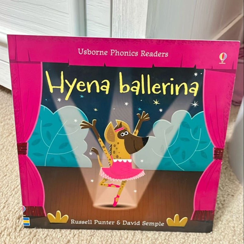 Hyena Ballerina IR