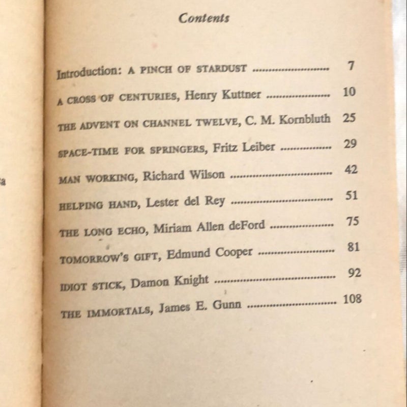 Star Science Fiction No. 4