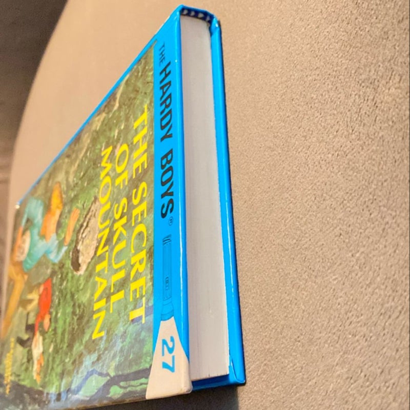 Hardy Boys 27: the Secret of Skull Mountain