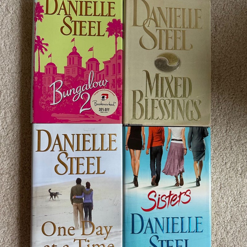 5 books of Danielle Steel 