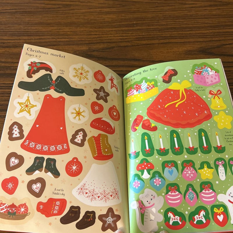 Little Sticker Dolly Dressing Christmas 
