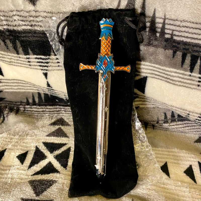 Priory of the Orange Tree replica sword from Illumicrate 