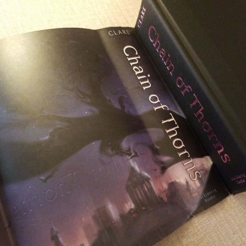 Chain of Thorns (collector’s first edition)